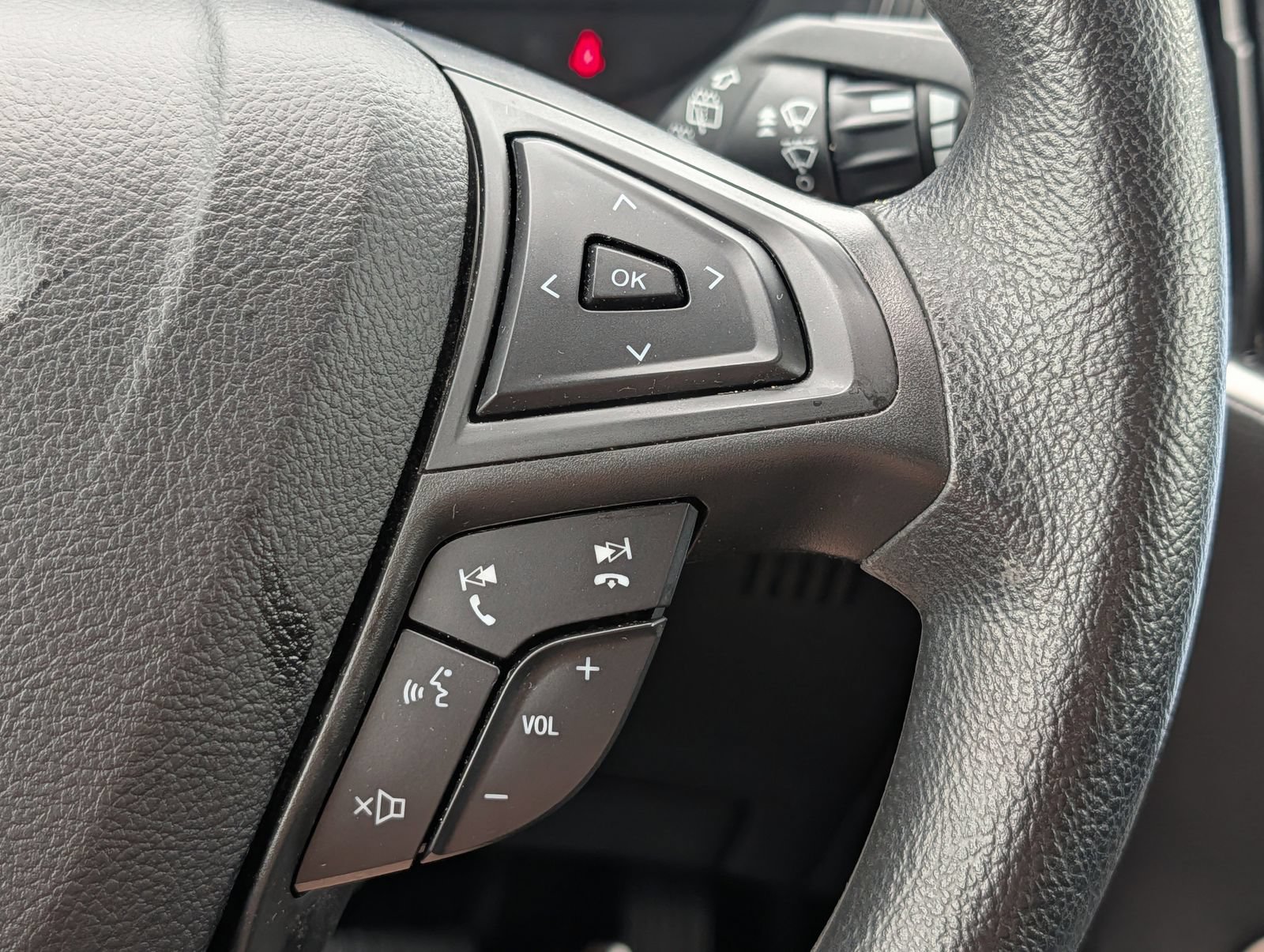 Certified 2022 Ford Edge SE AWD/4WD image 31