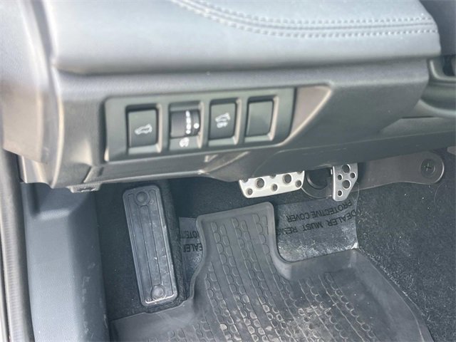 Used 2022 Subaru Outback Wilderness image 32