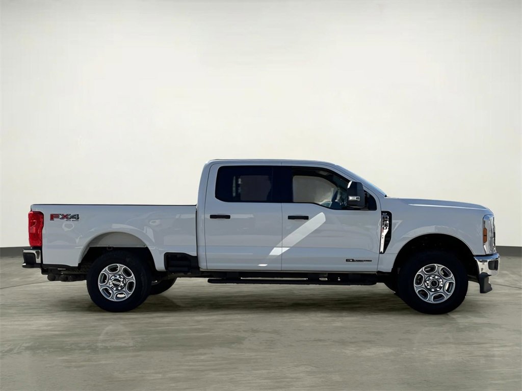 Certified 2025 Ford F250 XLT w/ FX4 Off-Road Package image 11