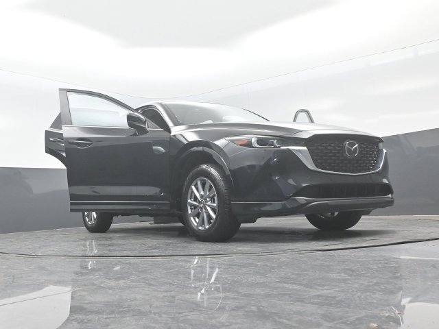 Used 2025 MAZDA CX-5 AWD 2.5 S w/ Preferred Package image 31
