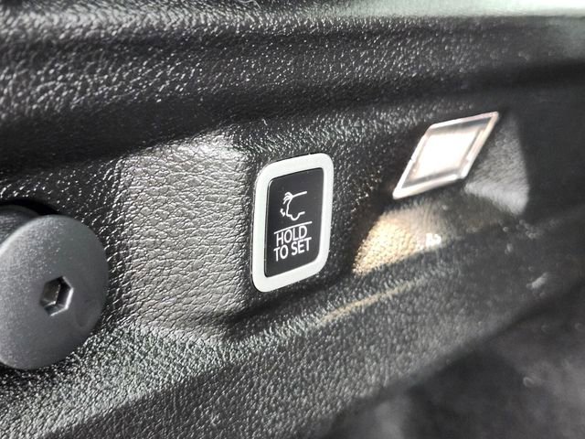 Used 2023 Jeep Grand Cherokee L Altitude AWD/4WD image 35