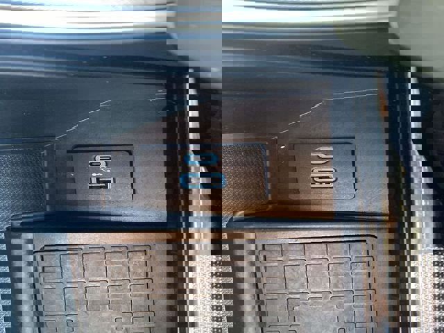 Certified 2022 Ford F150 Platinum w/ Equipment Group 701A High image 33