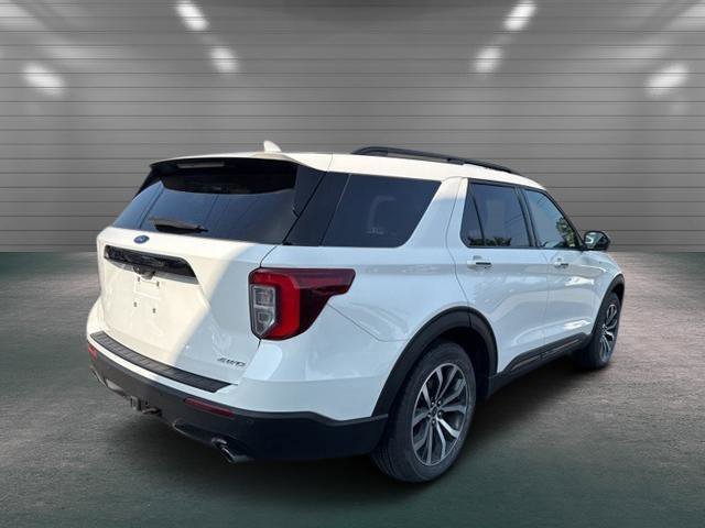 Certified 2022 Ford Explorer ST-Line w/ Class IV Trailer Tow Package image 5