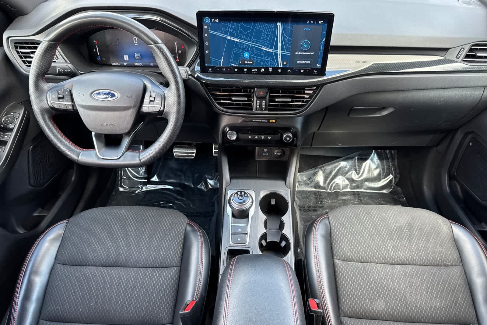 Certified 2023 Ford Escape ST-Line w/ Tech Pack #1 FWD image 3