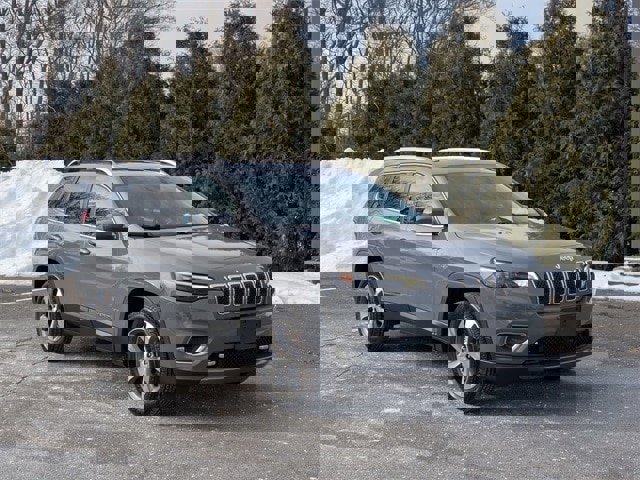 Used 2021 Jeep Cherokee Limited w/ Elite Package image 7