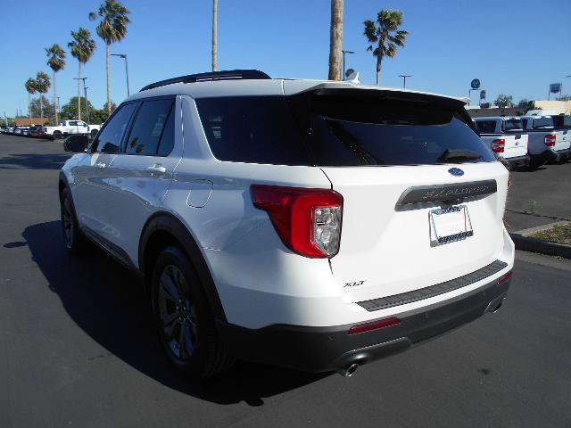 Certified 2023 Ford Explorer XLT w/ Equipment Group 202A RWD image 8