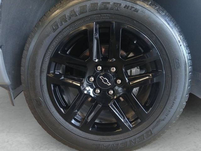 Used 2024 Chevrolet Silverado 1500 Custom RWD image 24