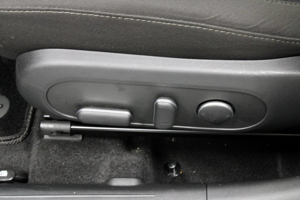 Used 2024 Hyundai Kona SEL AWD/4WD image 21