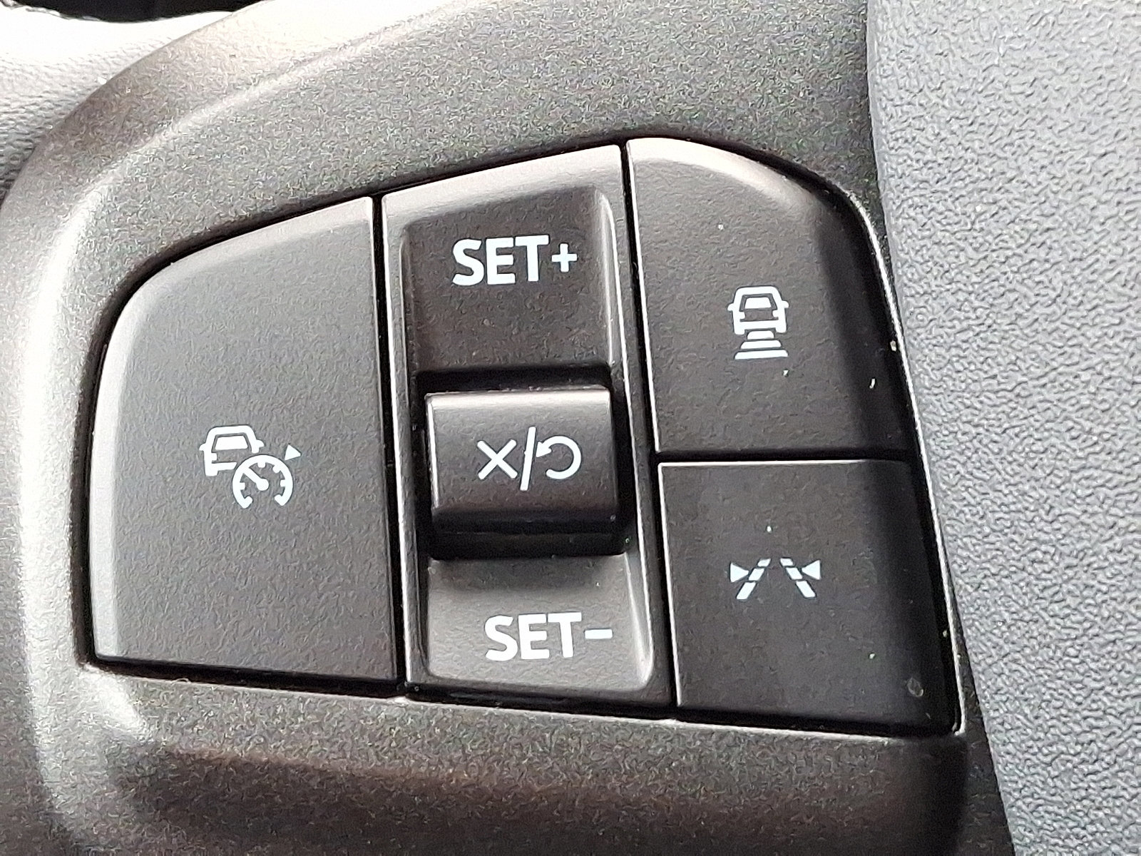 Certified 2025 Ford Mustang Mach-E Premium image 21