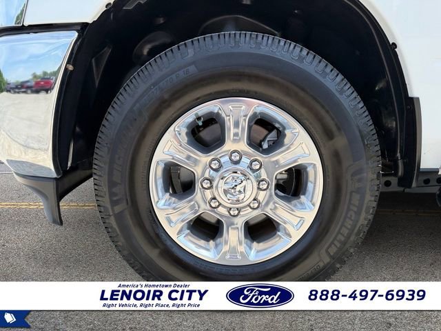 Used 2023 RAM 2500 Big Horn w/ Level 1 Equipment Group RWD image 9