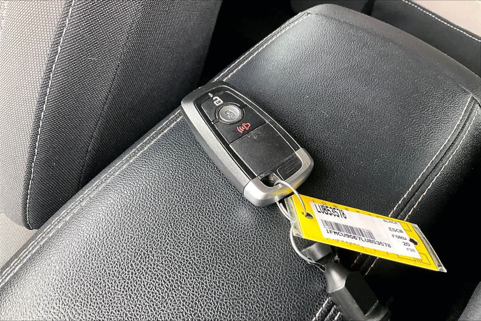 Certified 2020 Ford Escape SE AWD/4WD image 15