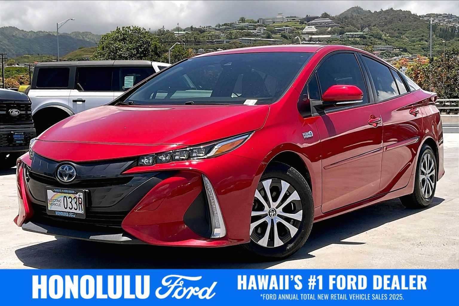 Used 2022 Toyota Prius Prime XLE FWD image 1