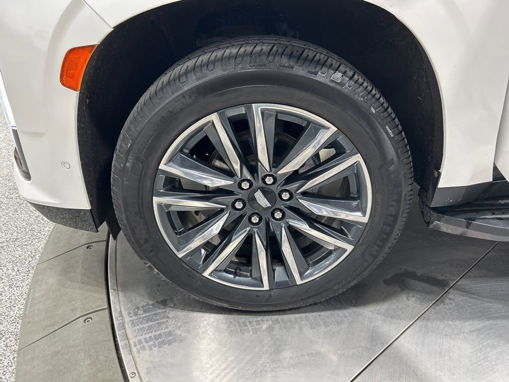 Used 2021 Cadillac Escalade Sport Platinum AWD/4WD image 39