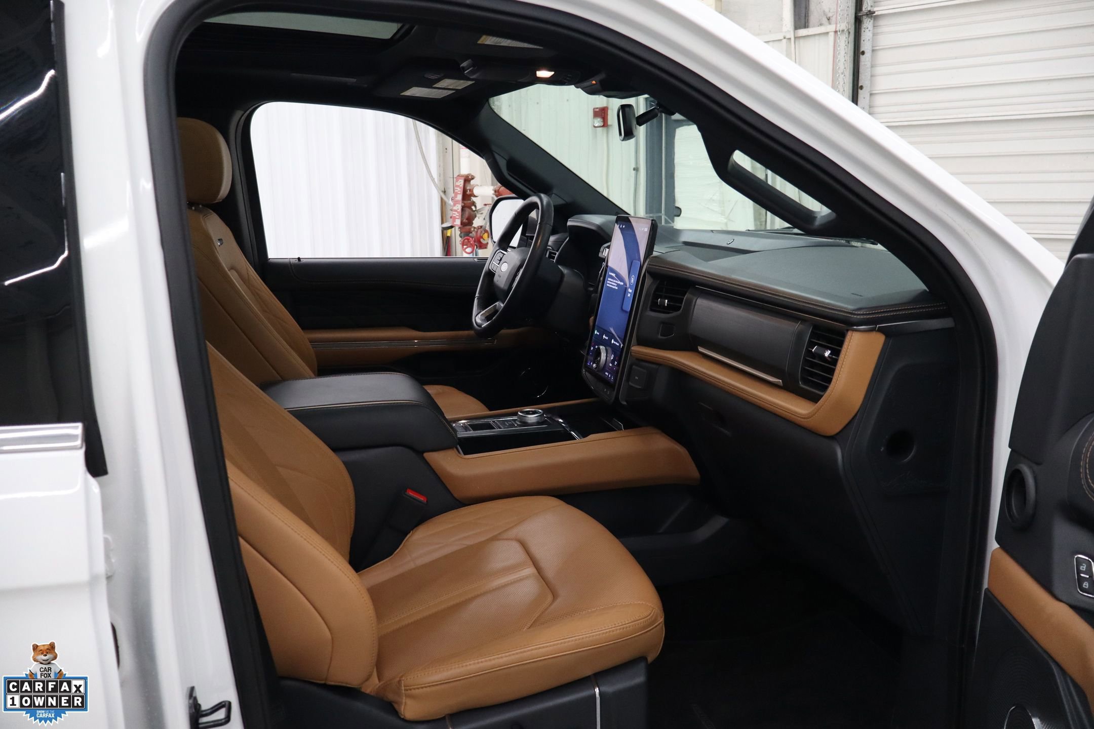 Certified 2023 Ford Expedition Platinum image 38