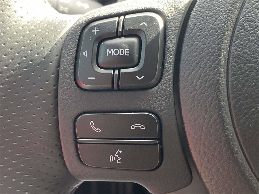 Used 2024 Lexus IS 500 image 26