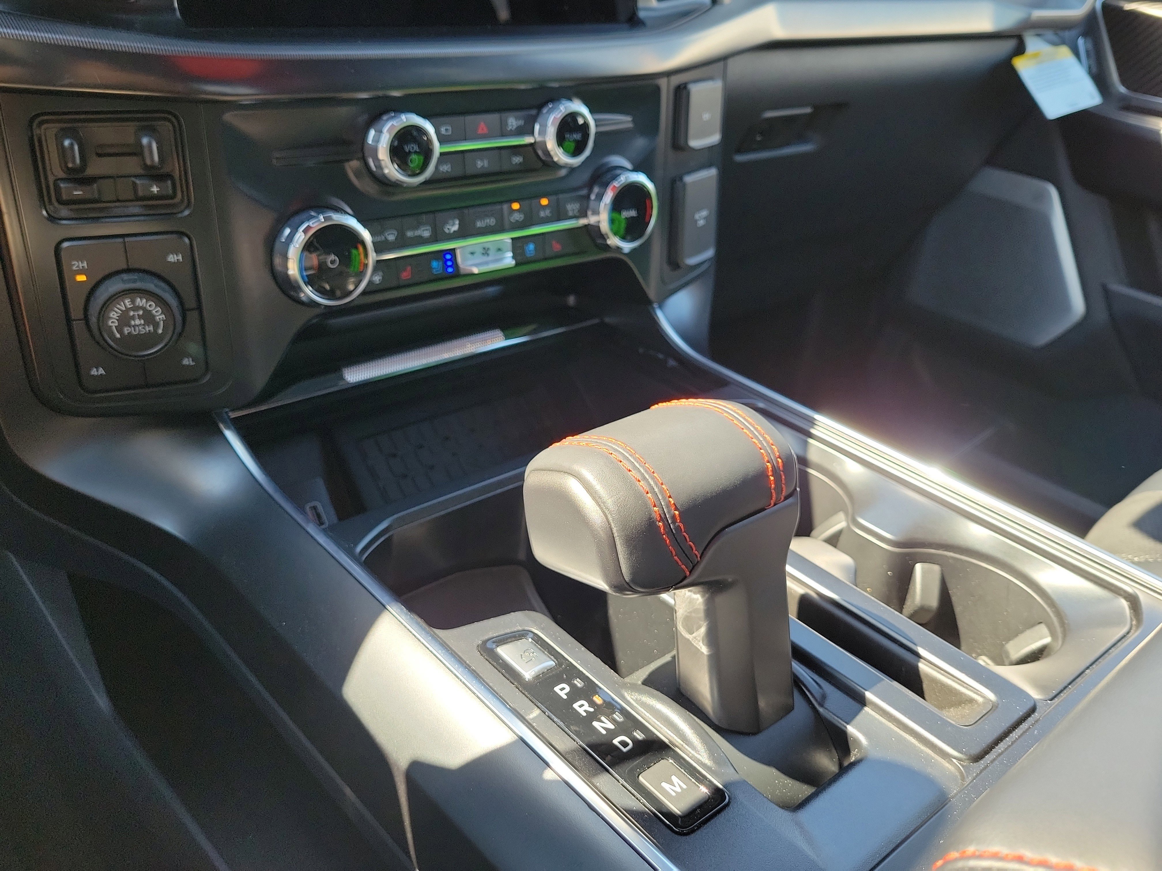 Certified 2025 Ford F150 Raptor image 27