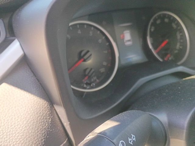 Used 2021 Toyota RAV4 LE image 23