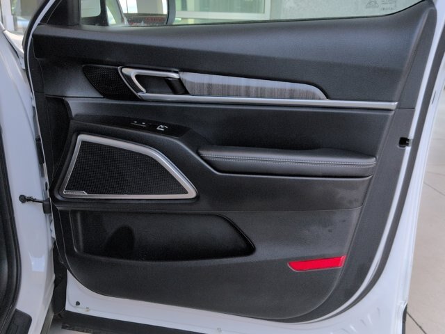 Used 2024 Kia Telluride EX w/ EX Captain's Chair Package FWD image 35