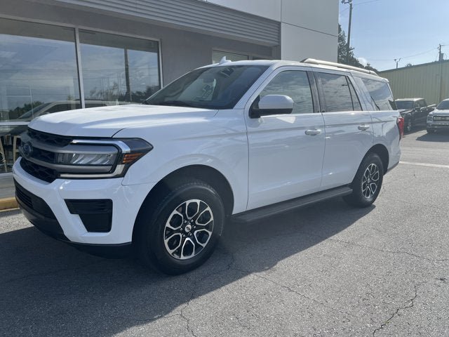Certified 2024 Ford Expedition XLT AWD/4WD image 2