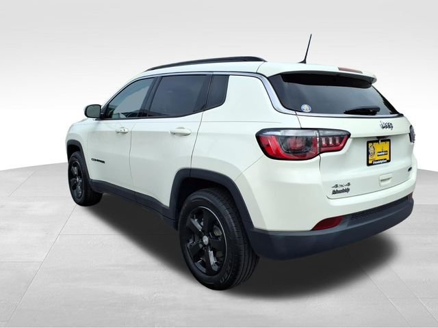 Used 2019 Jeep Compass Latitude w/ Popular Equipment Group AWD/4WD image 8