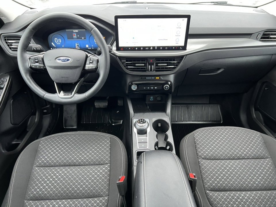 Certified 2023 Ford Escape Active w/ Tech Pack #2 image 3