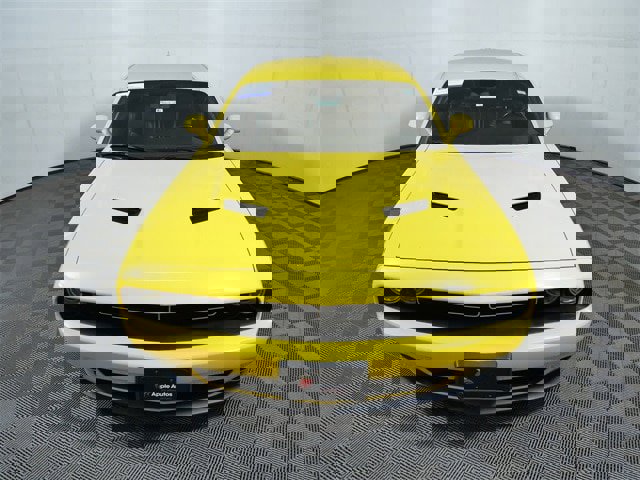 Used 2017 Dodge Challenger SXT Plus image 3