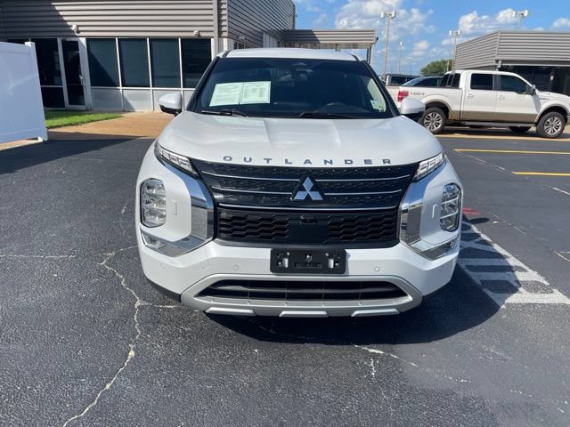 Used 2022 Mitsubishi Outlander SE AWD/4WD image 12
