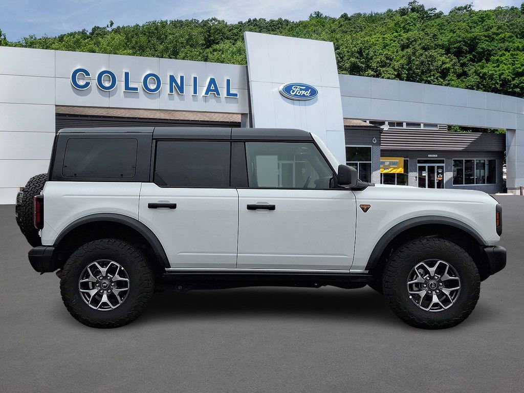 Certified 2025 Ford Bronco Badlands AWD/4WD image 5