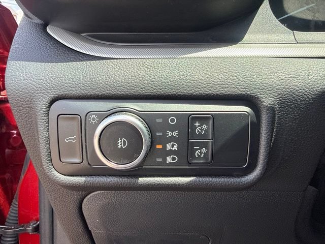 Certified 2024 Ford Explorer XLT w/ Equipment Group 202A AWD/4WD image 19