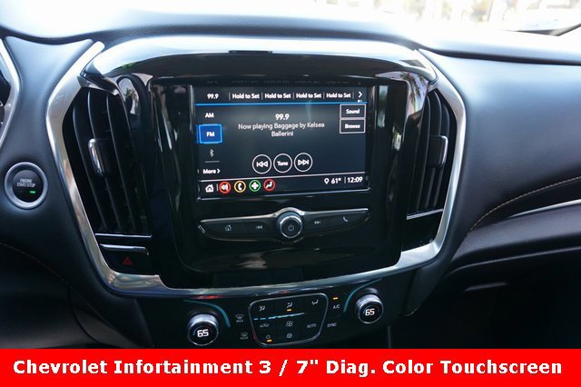 Used 2021 Chevrolet Traverse LS image 9
