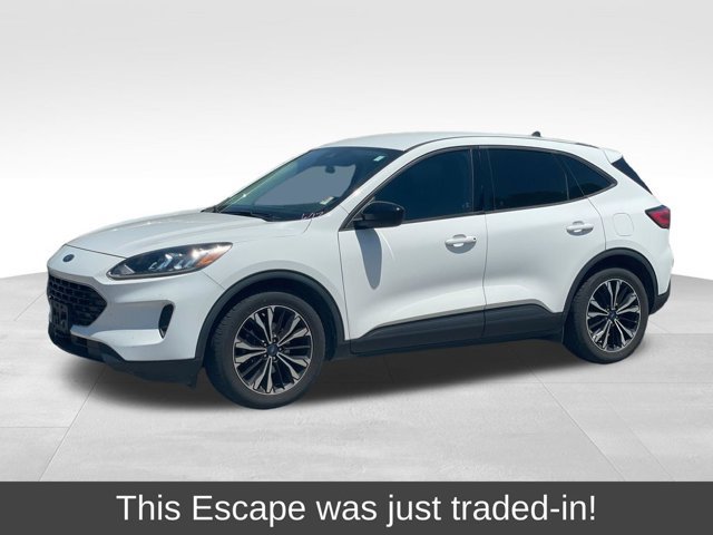 Certified 2021 Ford Escape SE w/ SE Sport Appearance Package FWD image 1