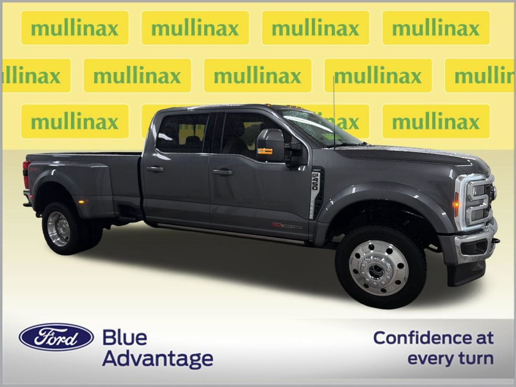 Certified 2025 Ford F450 Lariat w/ Lariat Ultimate Package AWD/4WD image 2