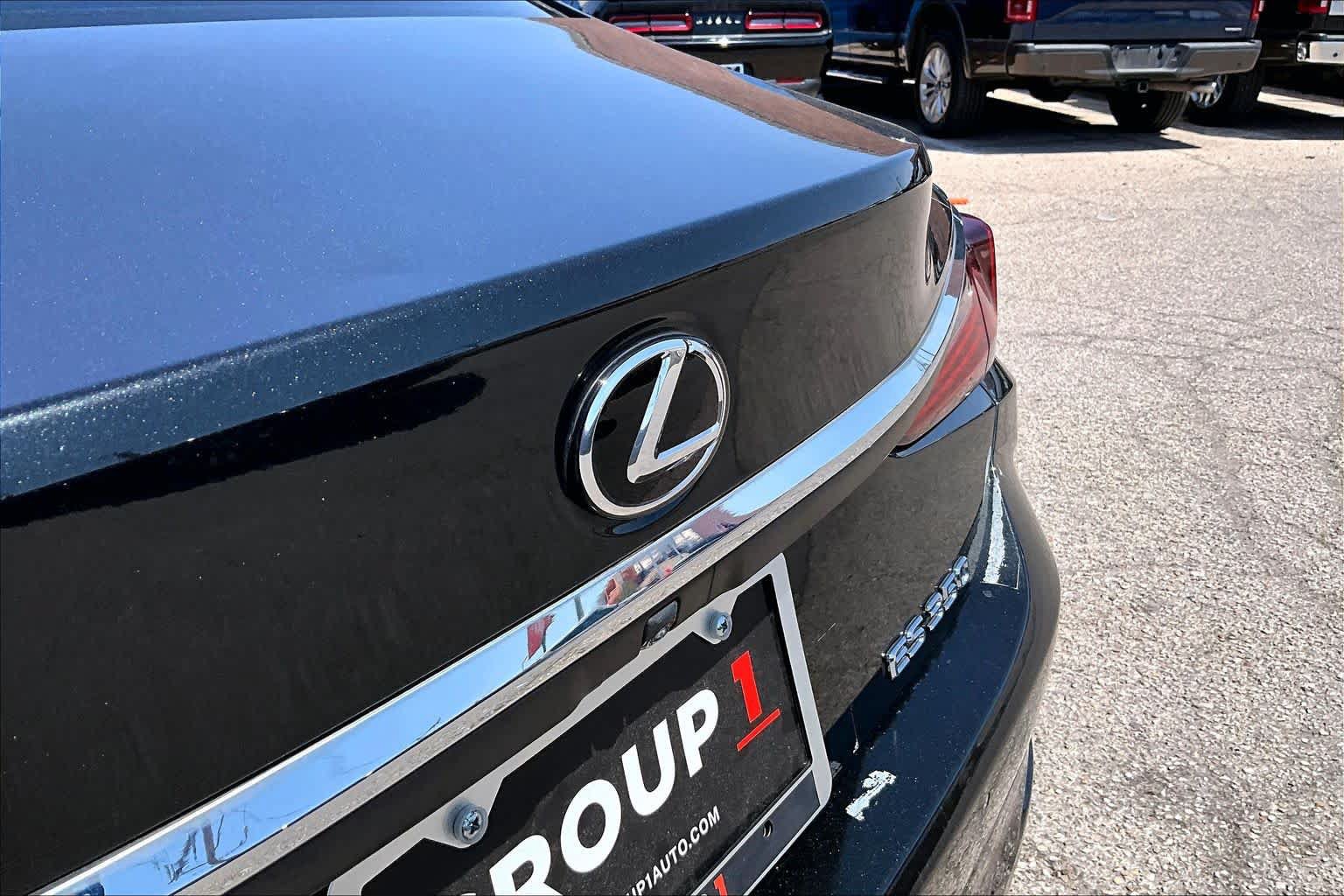 Used 2021 Lexus ES 350 w/ Premium Package FWD image 31