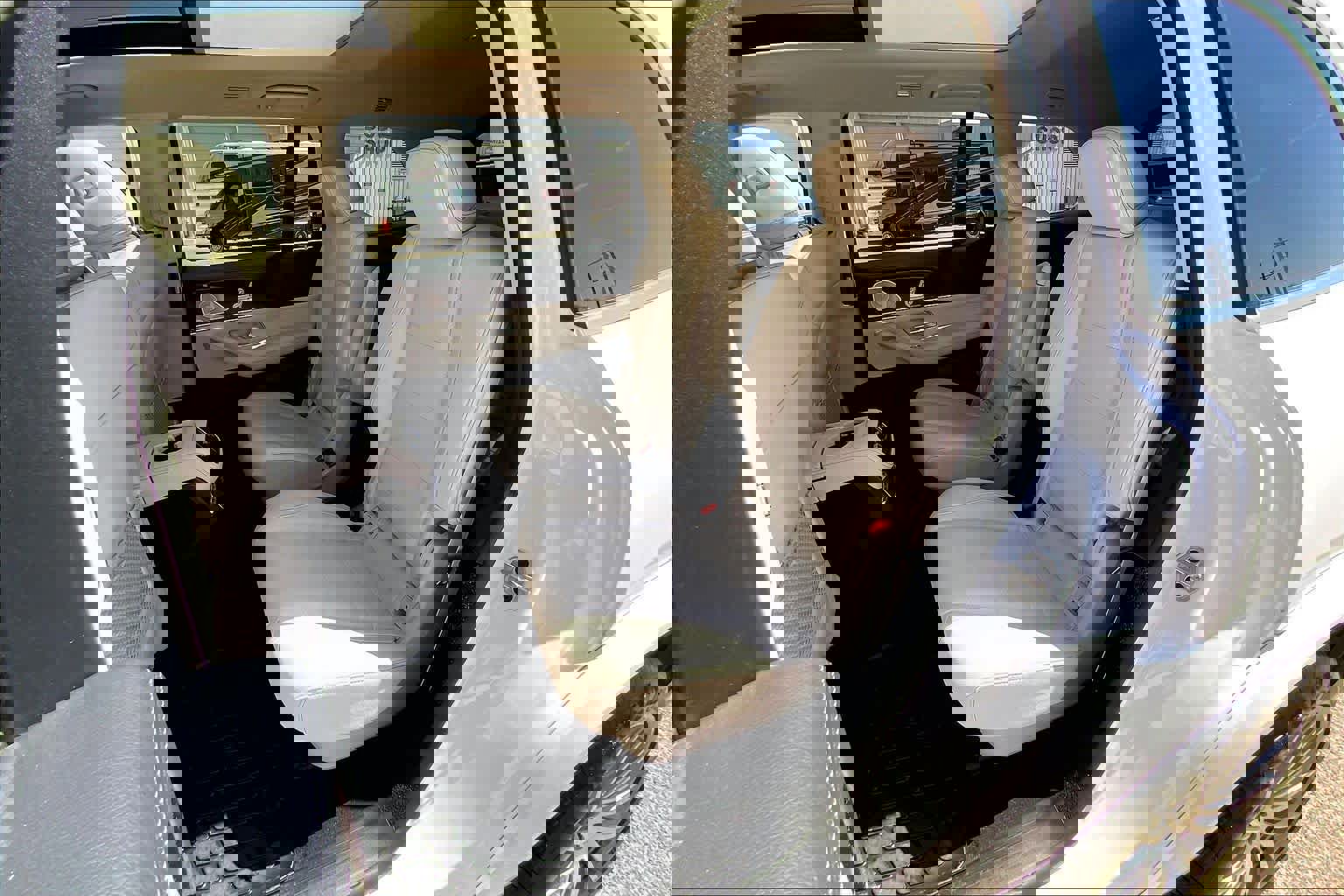 Used 2023 Mercedes-Benz GLS 450 4MATIC image 21