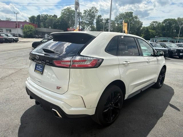 Certified 2024 Ford Edge ST w/ Equipment Group 401A AWD/4WD image 9
