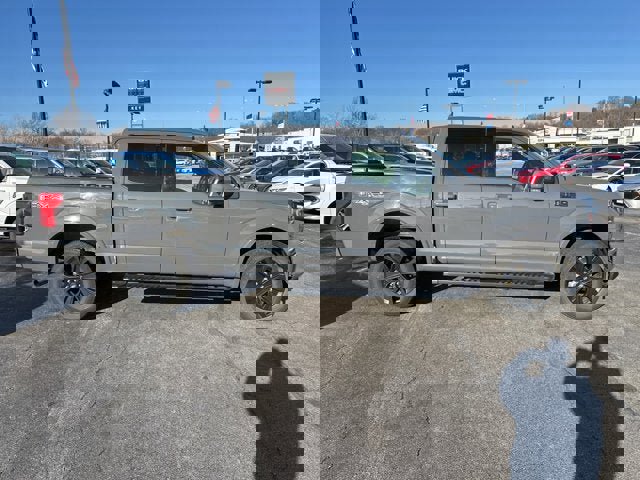 Certified 2020 Ford F150 Lariat w/ Equipment Group 502A Luxury image 2