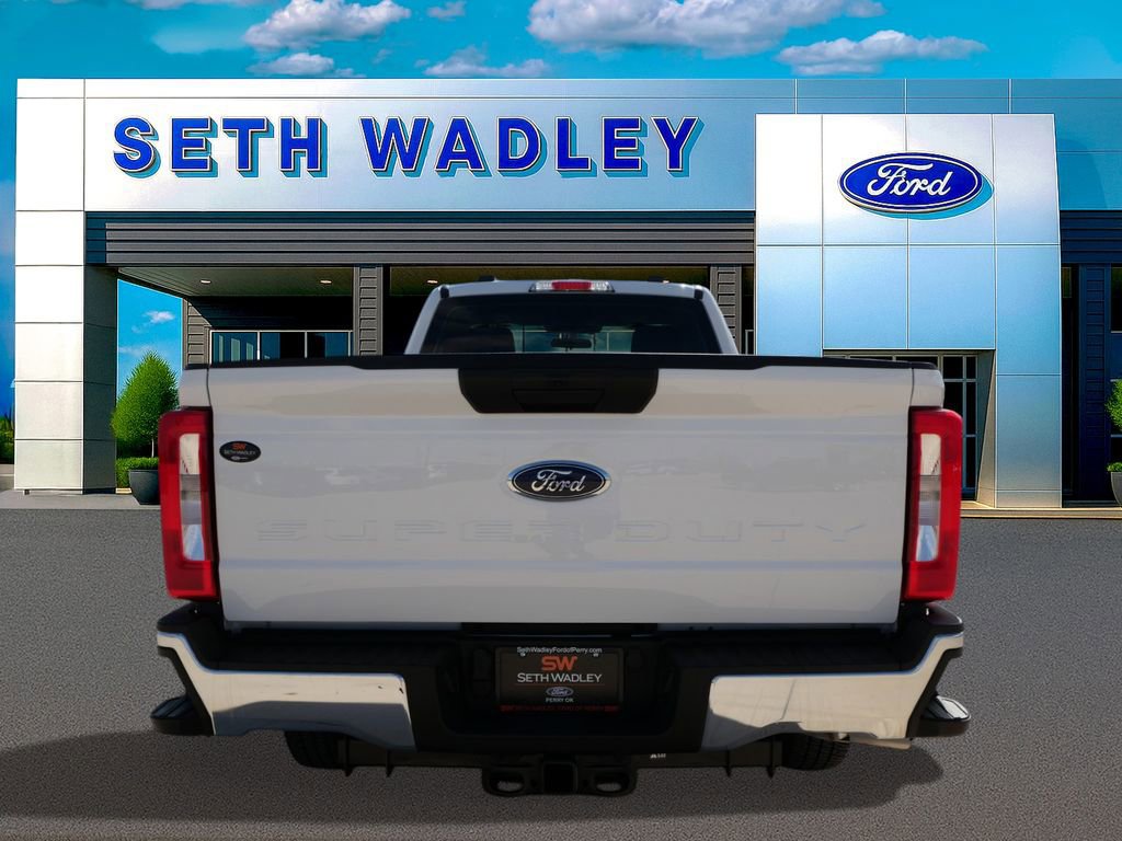 Certified 2025 Ford F250 XL w/ XL Driver Assist Package image 4