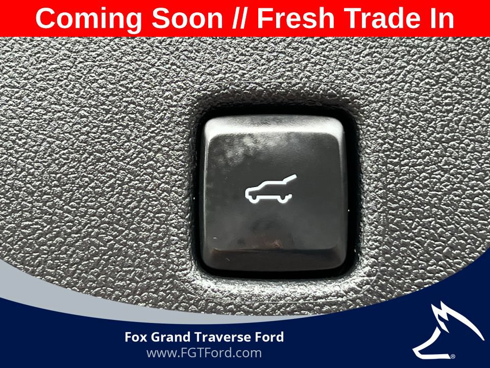Certified 2025 Ford Escape ST-Line Select AWD/4WD image 32