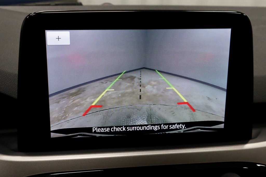 Certified 2022 Ford Escape SE w/ SE Sport Appearance Package image 9