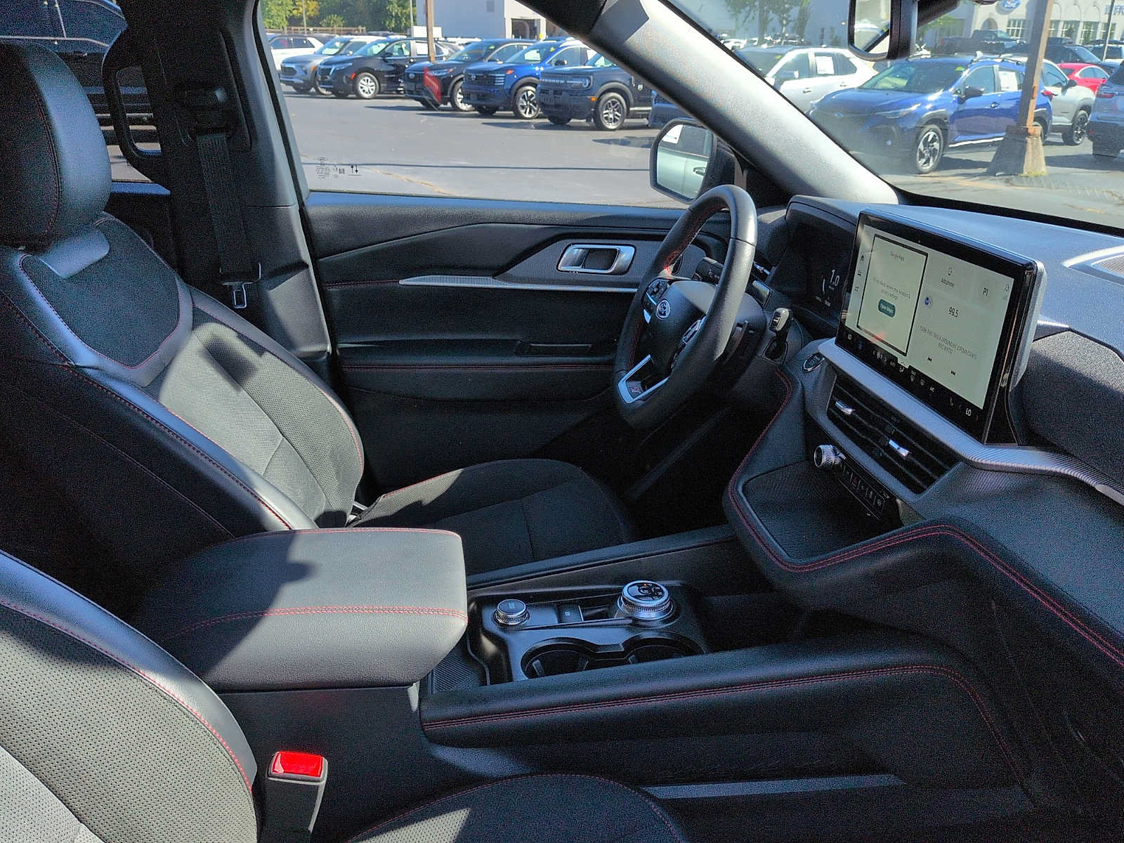 Certified 2026 Ford Explorer ST AWD/4WD image 10
