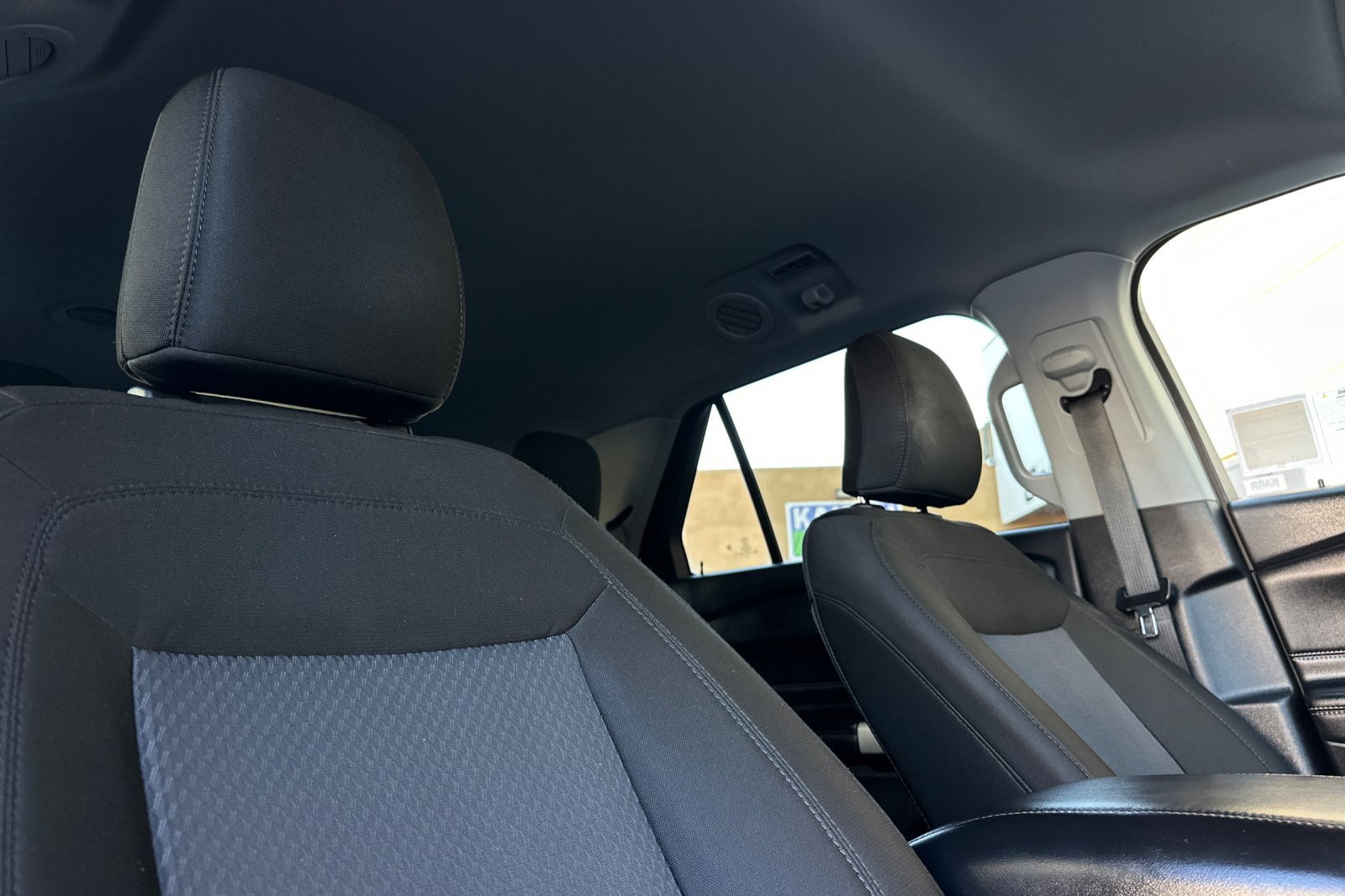 Certified 2022 Ford Explorer XLT image 17