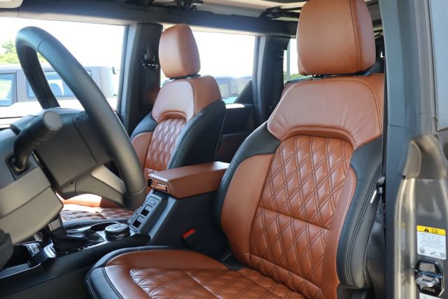 Certified 2025 Ford Bronco Badlands AWD/4WD image 18