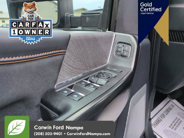 Certified 2024 Ford F350 Platinum w/ FX4 Off-Road Package AWD/4WD image 13