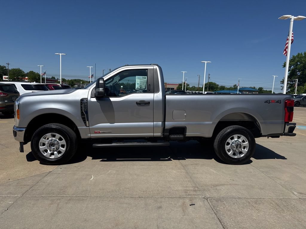 Certified 2023 Ford F250 XLT w/ 360-Degree Camera Package AWD/4WD image 4