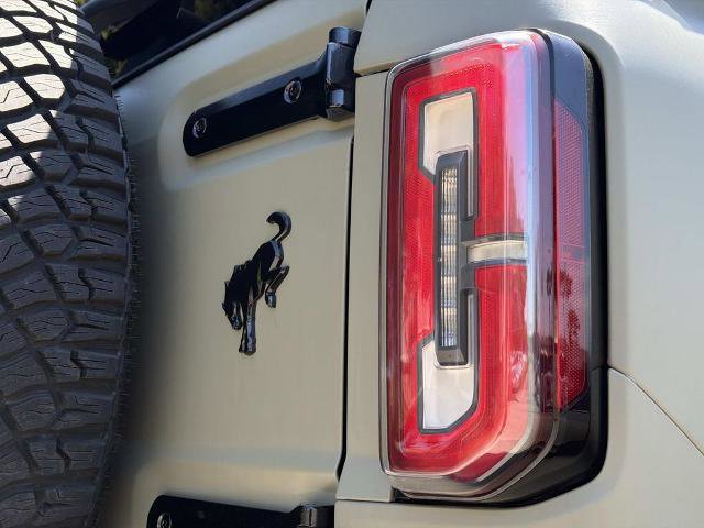 Certified 2022 Ford Bronco Wildtrak AWD/4WD image 10