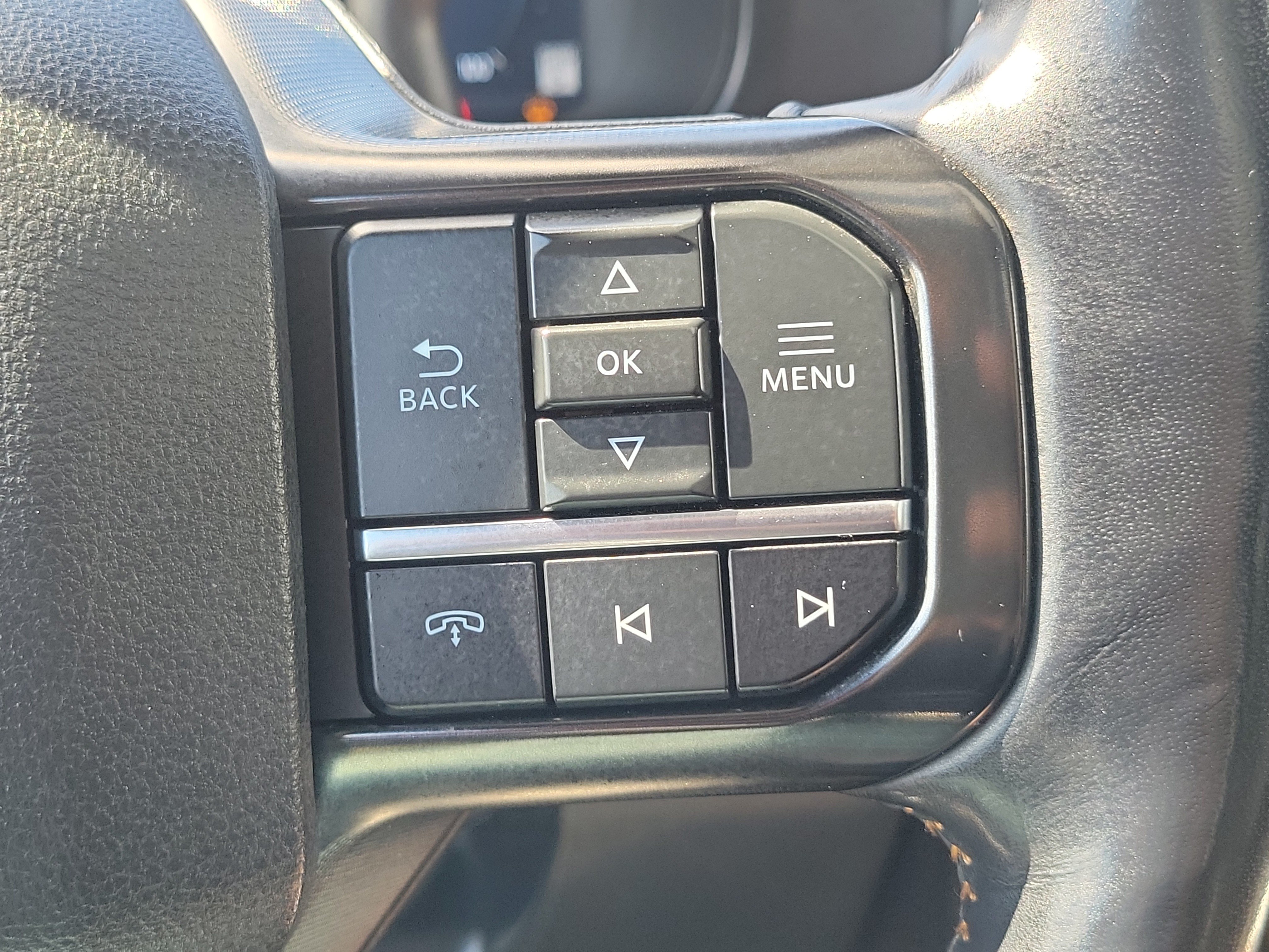 Certified 2024 Ford F350 Platinum AWD/4WD image 23