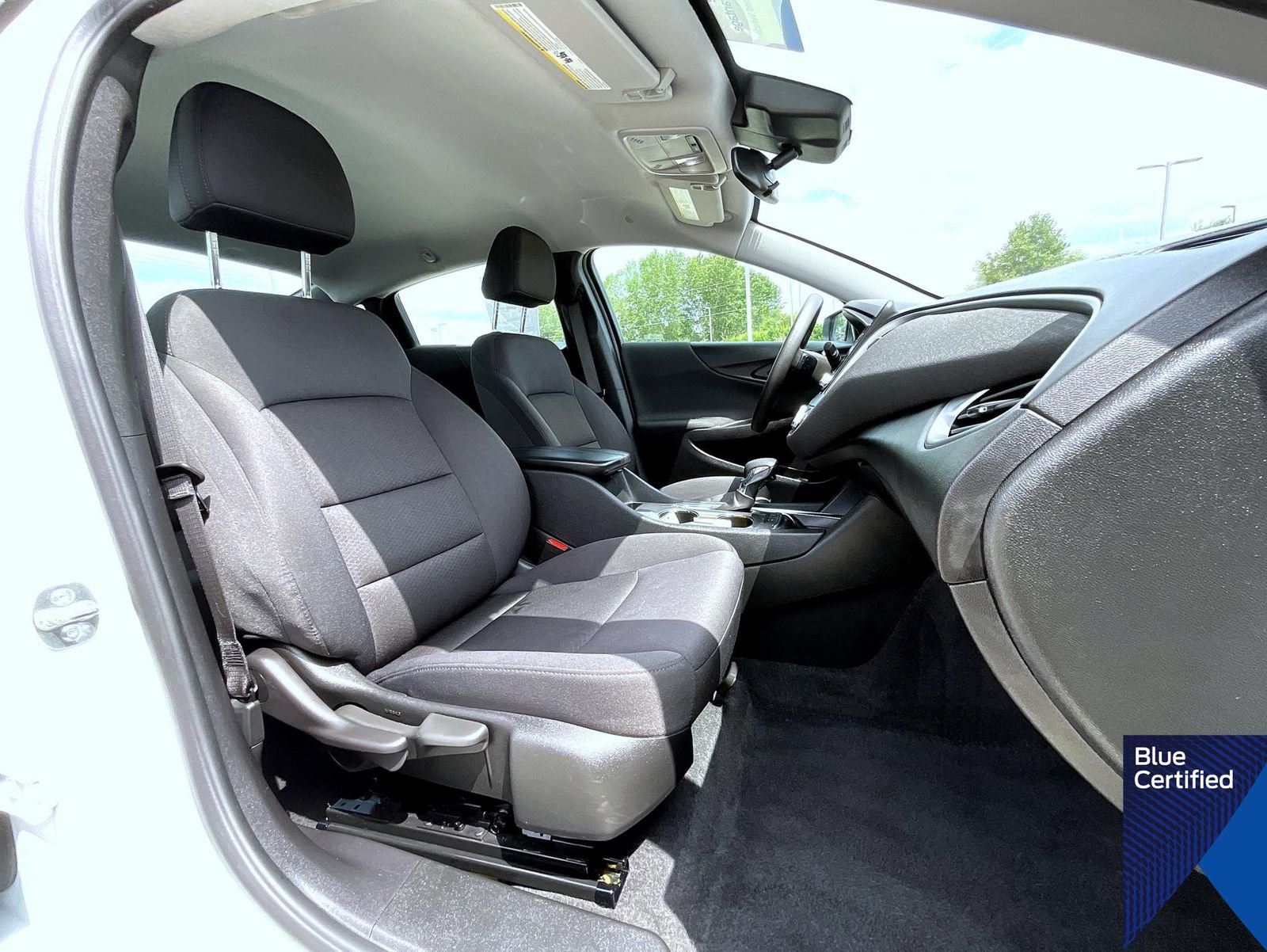 Used 2025 Chevrolet Malibu LT FWD image 16