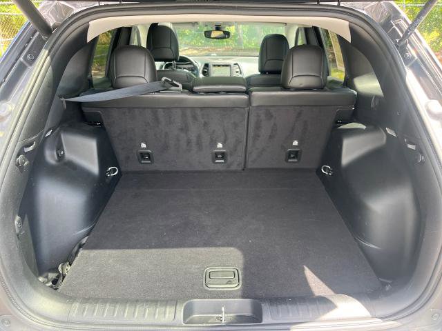 Used 2019 Jeep Cherokee Trailhawk w/ Comfort/Convenience Group AWD/4WD image 20
