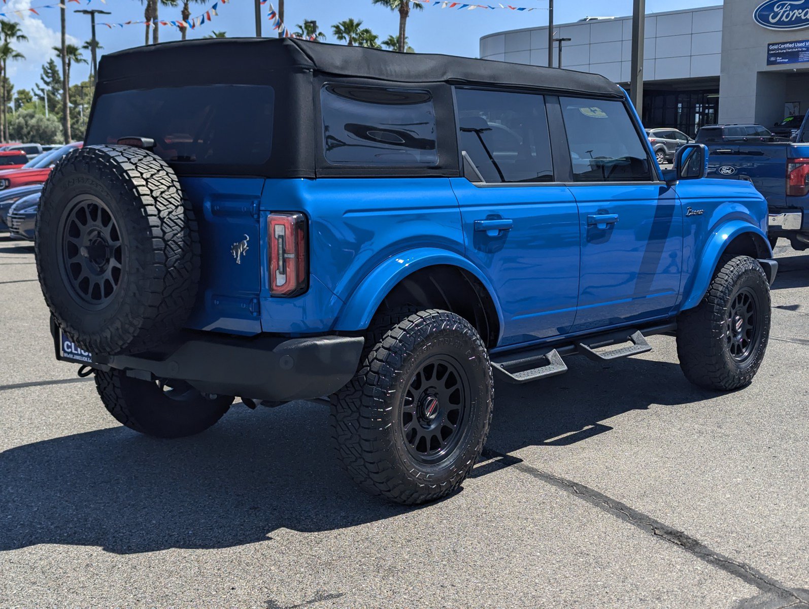 Certified 2024 Ford Bronco Outer Banks AWD/4WD image 2