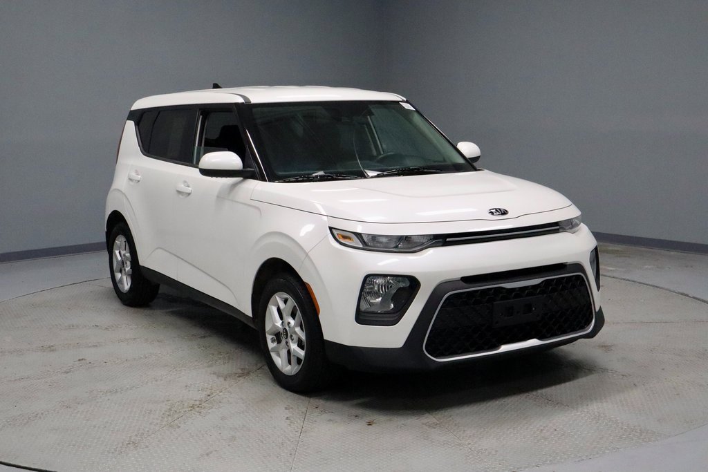 Used 2021 Kia Soul S image 1